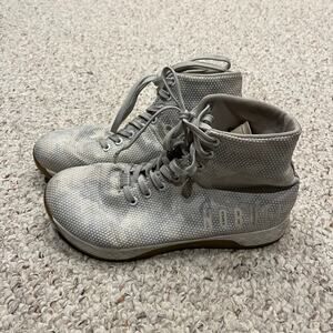 NOBULL Outwork High Top Training Shoes Women's Sz 9 Gym Workout